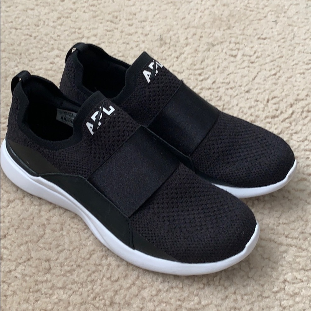 APL Shoes Black